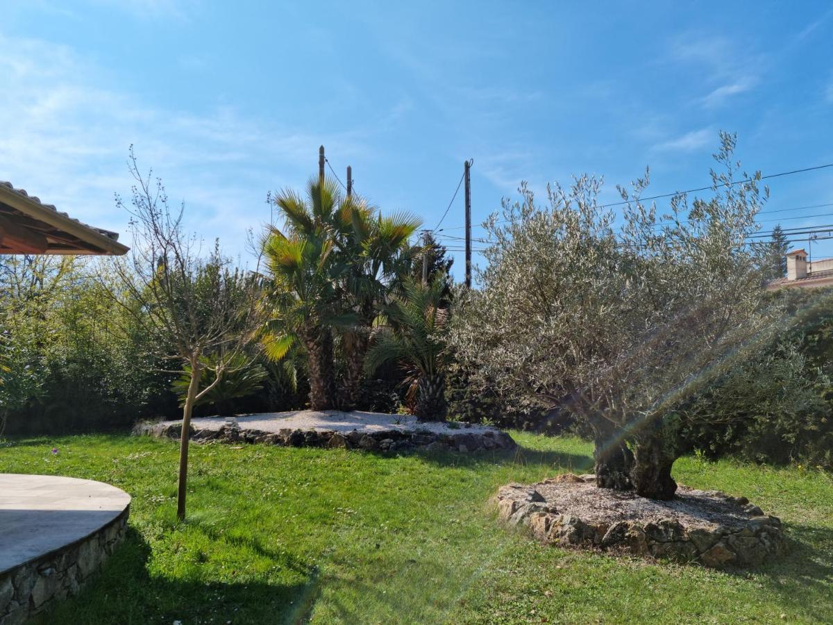 L'Eden Provencal Hotel Fayence Bagian luar foto